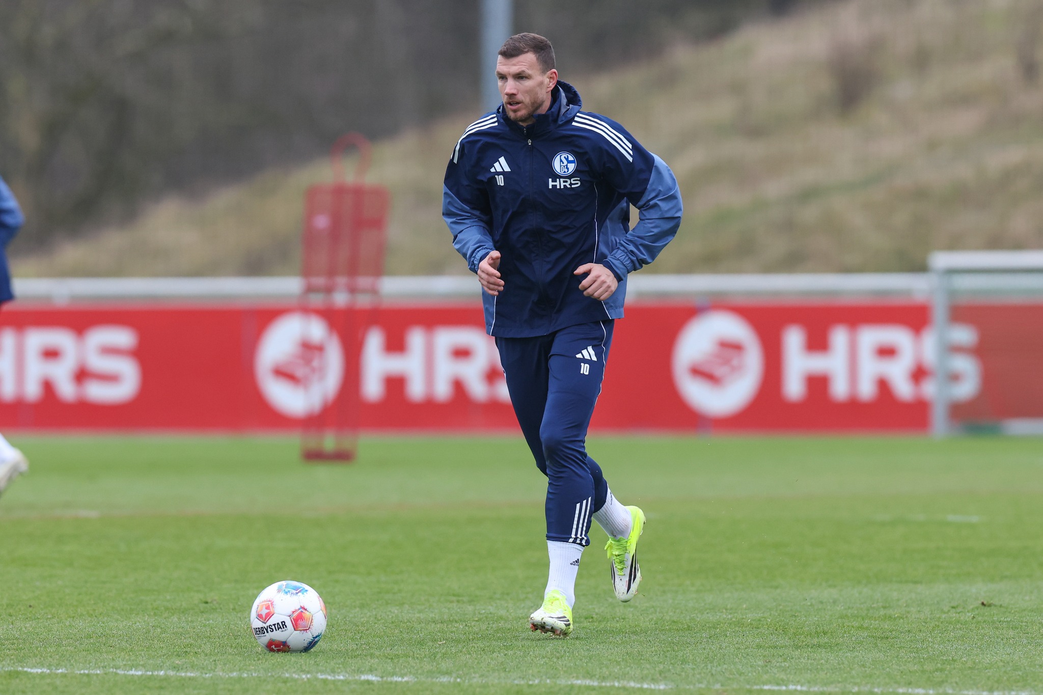 Njemački as poludio nakon crvenog za Džeku: VAR podrum treba zabetonirati!